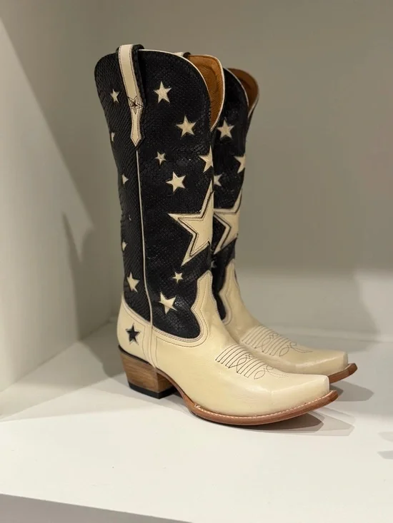 Freebird STARZZ Two-Tone Star Embossed Cowboy Boots - Black and Cream - Picture 4 of 7